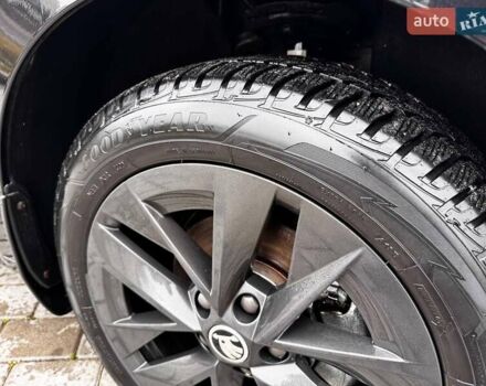 Чорний Шкода Октавія, об'ємом двигуна 1.4 л та пробігом 69 тис. км за 18900 $, фото 43 на Automoto.ua