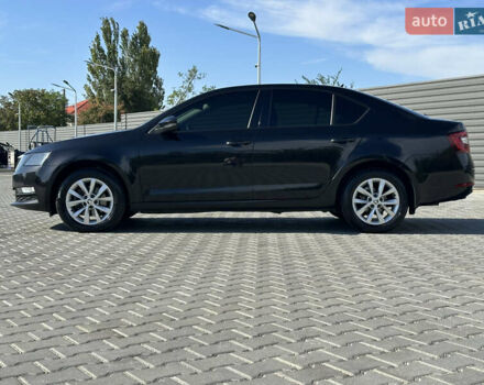 Черный Шкода Октавия, объемом двигателя 1.4 л и пробегом 81 тыс. км за 16999 $, фото 7 на Automoto.ua