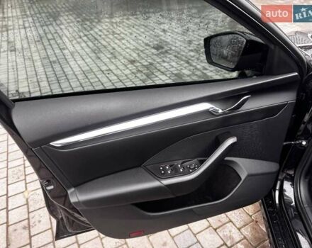 Чорний Шкода Октавія, об'ємом двигуна 1.4 л та пробігом 69 тис. км за 18900 $, фото 25 на Automoto.ua