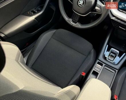 Шкода Октавия 2024 в Кривом Роге на Automoto.ua Черный Шкода Октавия, объемом двигателя 1.4 л и пробегом 19 тыс. км за 27500 $, фото 43 на Automoto.ua