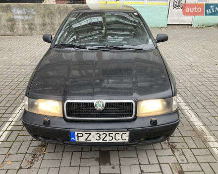 Чорний Шкода Октавія, об'ємом двигуна 1.6 л та пробігом 300 тис. км за 2500 $, фото 1 на Automoto.ua