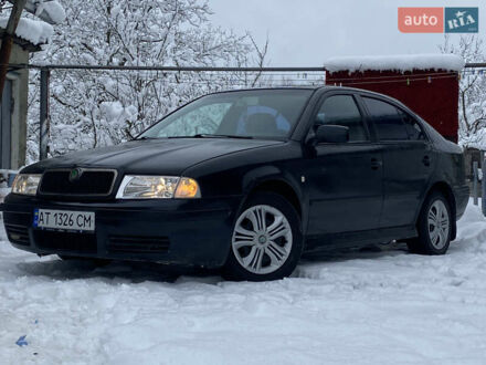 Черный Шкода Октавия, объемом двигателя 1.6 л и пробегом 250 тыс. км за 1850 $, фото 1 на Automoto.ua