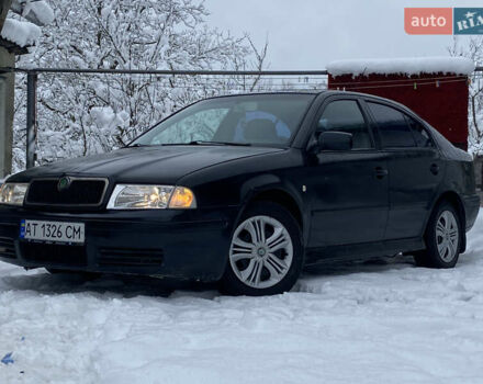 Черный Шкода Октавия, объемом двигателя 1.6 л и пробегом 250 тыс. км за 1850 $, фото 1 на Automoto.ua