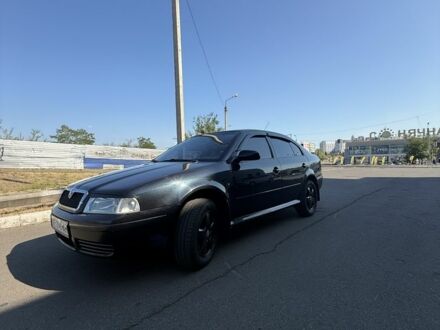 Черный Шкода Октавия, объемом двигателя 1.6 л и пробегом 180 тыс. км за 4000 $, фото 1 на Automoto.ua