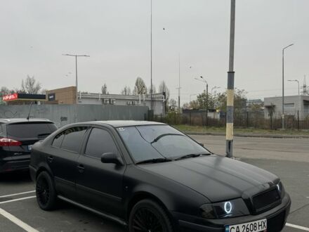 Черный Шкода Октавия, объемом двигателя 1.9 л и пробегом 380 тыс. км за 5218 $, фото 1 на Automoto.ua