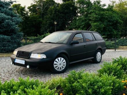 Шкода Октавія 1999 у Синельниковом на Automoto.ua Чорний Шкода Октавія, об'ємом двигуна 0 л та пробігом 2 тис. км за 1550 $, фото 1 на Automoto.ua