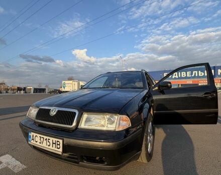 Черный Шкода Октавия, объемом двигателя 1.8 л и пробегом 240 тыс. км за 4500 $, фото 1 на Automoto.ua