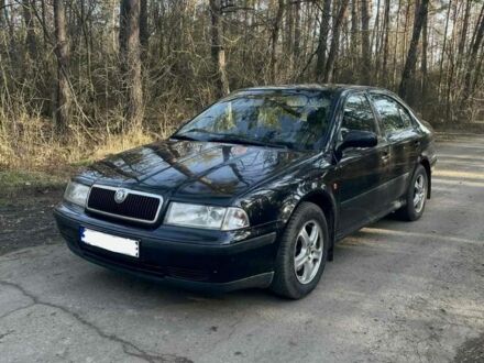 Черный Шкода Октавия, объемом двигателя 0 л и пробегом 400 тыс. км за 2500 $, фото 1 на Automoto.ua