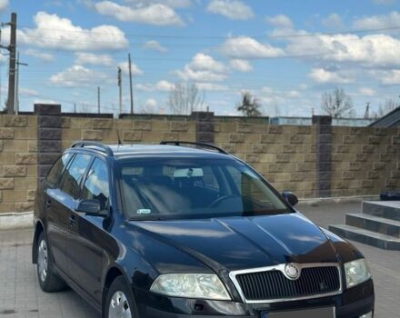 Черный Шкода Октавия, объемом двигателя 1.9 л и пробегом 300 тыс. км за 2999 $, фото 1 на Automoto.ua