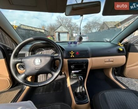 Черный Шкода Октавия, объемом двигателя 1.98 л и пробегом 321 тыс. км за 3300 $, фото 1 на Automoto.ua