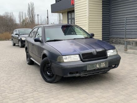 Черный Шкода Октавия, объемом двигателя 1.8 л и пробегом 300 тыс. км за 1250 $, фото 1 на Automoto.ua