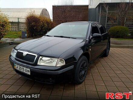 Черный Шкода Октавия, объемом двигателя 1.9 л и пробегом 328 тыс. км за 4200 $, фото 1 на Automoto.ua