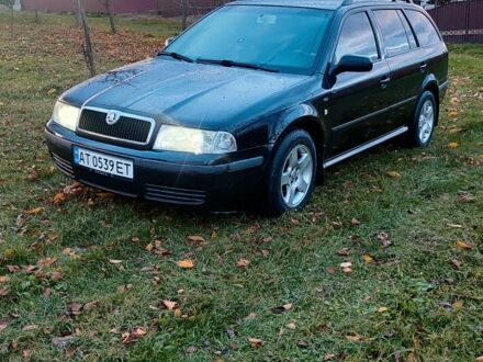 Черный Шкода Октавия, объемом двигателя 1.6 л и пробегом 313 тыс. км за 3850 $, фото 1 на Automoto.ua