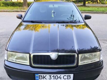 Шкода Октавия 2002 в Ровно на Automoto.ua Черный Шкода Октавия, объемом двигателя 1.9 л и пробегом 392 тыс. км за 4700 $, фото 1 на Automoto.ua