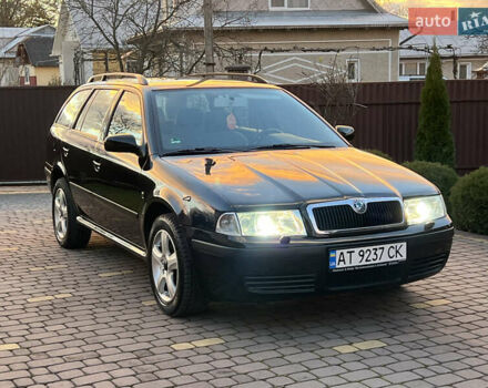 Черный Шкода Октавия, объемом двигателя 1.6 л и пробегом 168 тыс. км за 4950 $, фото 1 на Automoto.ua