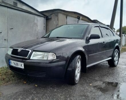 Черный Шкода Октавия, объемом двигателя 2 л и пробегом 250 тыс. км за 5000 $, фото 1 на Automoto.ua