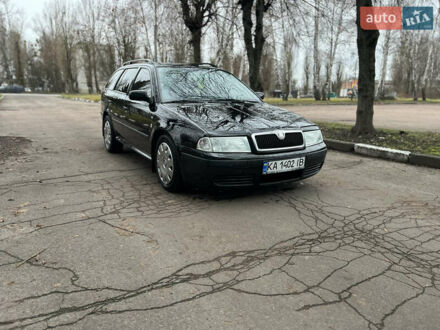 Черный Шкода Октавия, объемом двигателя 1.6 л и пробегом 263 тыс. км за 4500 $, фото 1 на Automoto.ua