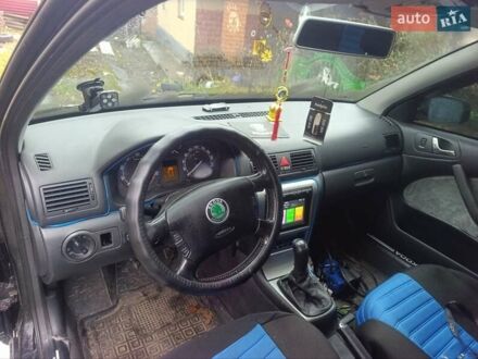 Черный Шкода Октавия, объемом двигателя 1.6 л и пробегом 384 тыс. км за 4000 $, фото 1 на Automoto.ua