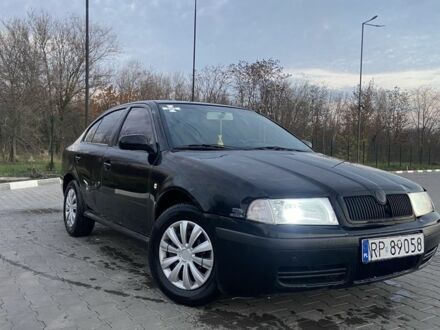 Чорний Шкода Октавія, об'ємом двигуна 1.9 л та пробігом 445 тис. км за 2000 $, фото 1 на Automoto.ua