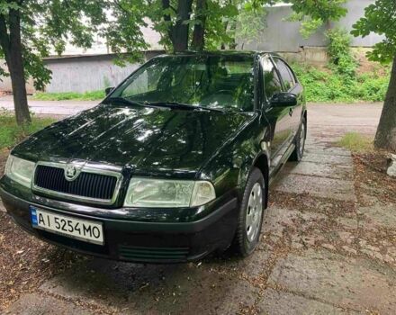 Черный Шкода Октавия, объемом двигателя 1.6 л и пробегом 290 тыс. км за 4900 $, фото 1 на Automoto.ua
