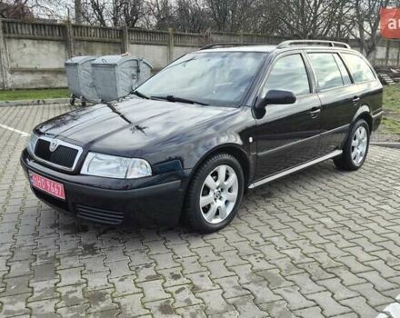 Черный Шкода Октавия, объемом двигателя 1.6 л и пробегом 217 тыс. км за 5700 $, фото 1 на Automoto.ua