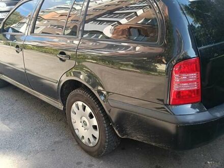 Чорний Шкода Октавія, об'ємом двигуна 0 л та пробігом 200 тис. км за 5000 $, фото 1 на Automoto.ua