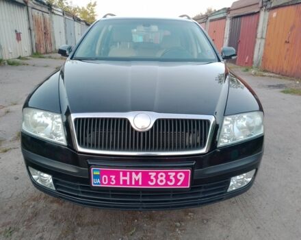 Чорний Шкода Октавія, об'ємом двигуна 1.6 л та пробігом 260 тис. км за 6300 $, фото 1 на Automoto.ua