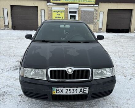 Черный Шкода Октавия, объемом двигателя 1.6 л и пробегом 396 тыс. км за 3900 $, фото 1 на Automoto.ua