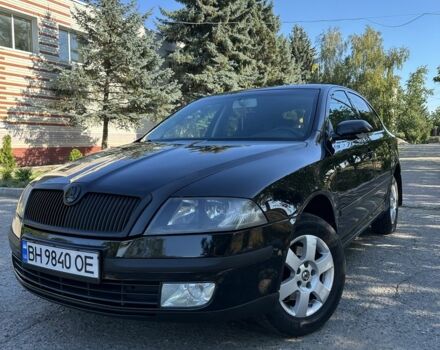 Черный Шкода Октавия, объемом двигателя 1.6 л и пробегом 260 тыс. км за 5502 $, фото 1 на Automoto.ua