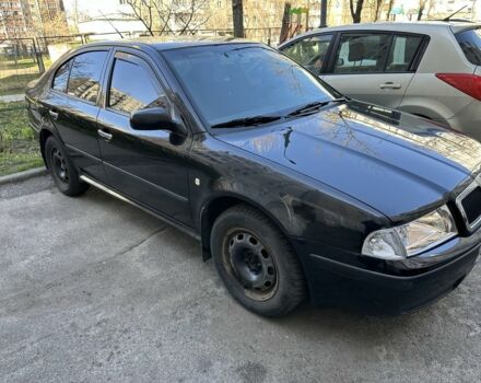 Чорний Шкода Октавія, об'ємом двигуна 1.6 л та пробігом 350 тис. км за 4200 $, фото 1 на Automoto.ua