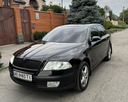 Шкода Октавия 2005 в Днепре (Днепропетровске) на Automoto.ua Черный Шкода Октавия, объемом двигателя 1.6 л и пробегом 282 тыс. км за 5500 $, фото 1 на Automoto.ua