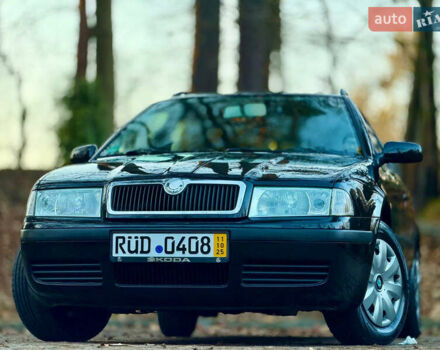 Черный Шкода Октавия, объемом двигателя 1.6 л и пробегом 169 тыс. км за 5599 $, фото 1 на Automoto.ua