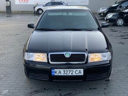 Черный Шкода Октавия, объемом двигателя 1.6 л и пробегом 358 тыс. км за 4300 $, фото 1 на Automoto.ua