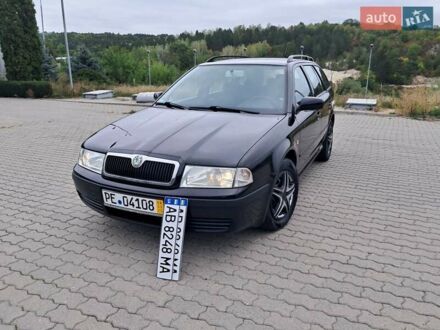Черный Шкода Октавия, объемом двигателя 1.6 л и пробегом 224 тыс. км за 4950 $, фото 1 на Automoto.ua