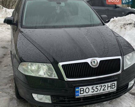 Черный Шкода Октавия, объемом двигателя 1.6 л и пробегом 235 тыс. км за 5600 $, фото 1 на Automoto.ua