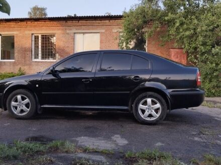 Черный Шкода Октавия, объемом двигателя 1.9 л и пробегом 300 тыс. км за 6164 $, фото 1 на Automoto.ua