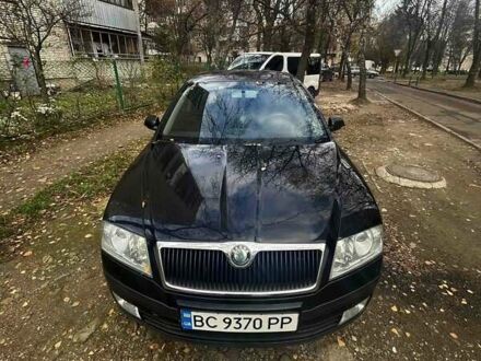 Черный Шкода Октавия, объемом двигателя 1.6 л и пробегом 215 тыс. км за 5350 $, фото 1 на Automoto.ua