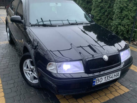 Черный Шкода Октавия, объемом двигателя 1.6 л и пробегом 272 тыс. км за 3650 $, фото 1 на Automoto.ua