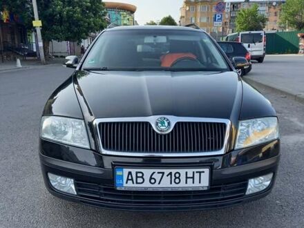 Чорний Шкода Октавія, об'ємом двигуна 1.6 л та пробігом 211 тис. км за 5600 $, фото 1 на Automoto.ua