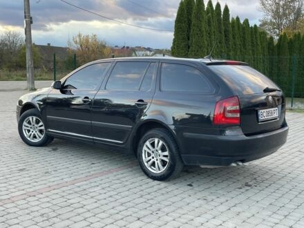 Черный Шкода Октавия, объемом двигателя 2 л и пробегом 300 тыс. км за 5700 $, фото 1 на Automoto.ua