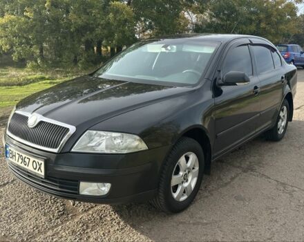 Черный Шкода Октавия, объемом двигателя 2 л и пробегом 200 тыс. км за 5400 $, фото 1 на Automoto.ua
