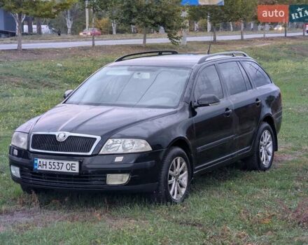 Черный Шкода Октавия, объемом двигателя 1.6 л и пробегом 313 тыс. км за 3500 $, фото 1 на Automoto.ua