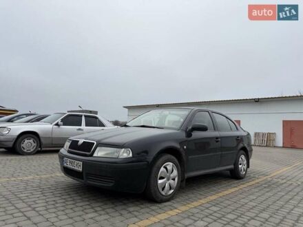 Черный Шкода Октавия, объемом двигателя 1.6 л и пробегом 207 тыс. км за 5100 $, фото 1 на Automoto.ua