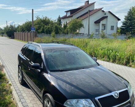 Черный Шкода Октавия, объемом двигателя 2 л и пробегом 296 тыс. км за 5450 $, фото 1 на Automoto.ua