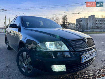 Шкода Октавия 2006 в Черкассах на Automoto.ua Черный Шкода Октавия, объемом двигателя 2 л и пробегом 295 тыс. км за 5999 $, фото 1 на Automoto.ua
