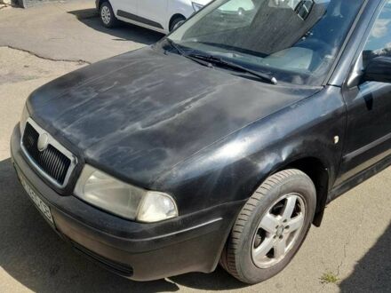 Черный Шкода Октавия, объемом двигателя 0 л и пробегом 500 тыс. км за 3800 $, фото 1 на Automoto.ua