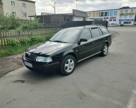 Черный Шкода Октавия, объемом двигателя 1.6 л и пробегом 228 тыс. км за 5300 $, фото 1 на Automoto.ua