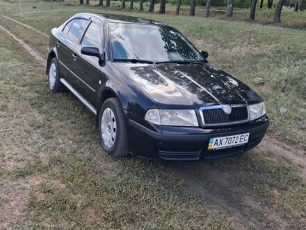 Черный Шкода Октавия, объемом двигателя 1.9 л и пробегом 295 тыс. км за 3800 $, фото 1 на Automoto.ua