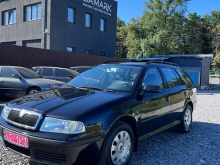 Черный Шкода Октавия, объемом двигателя 1.6 л и пробегом 234 тыс. км за 5200 $, фото 1 на Automoto.ua