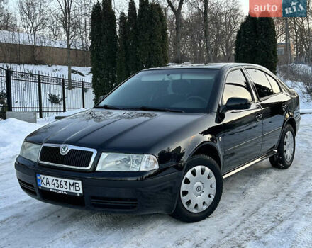 Черный Шкода Октавия, объемом двигателя 1.78 л и пробегом 226 тыс. км за 5500 $, фото 1 на Automoto.ua